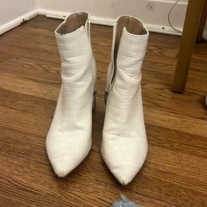 White booties size 7.5